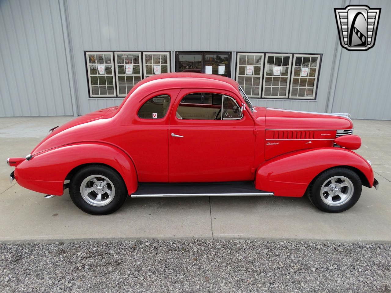 1938 Pontiac Deluxe