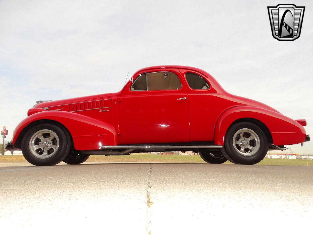 1938 Pontiac Deluxe