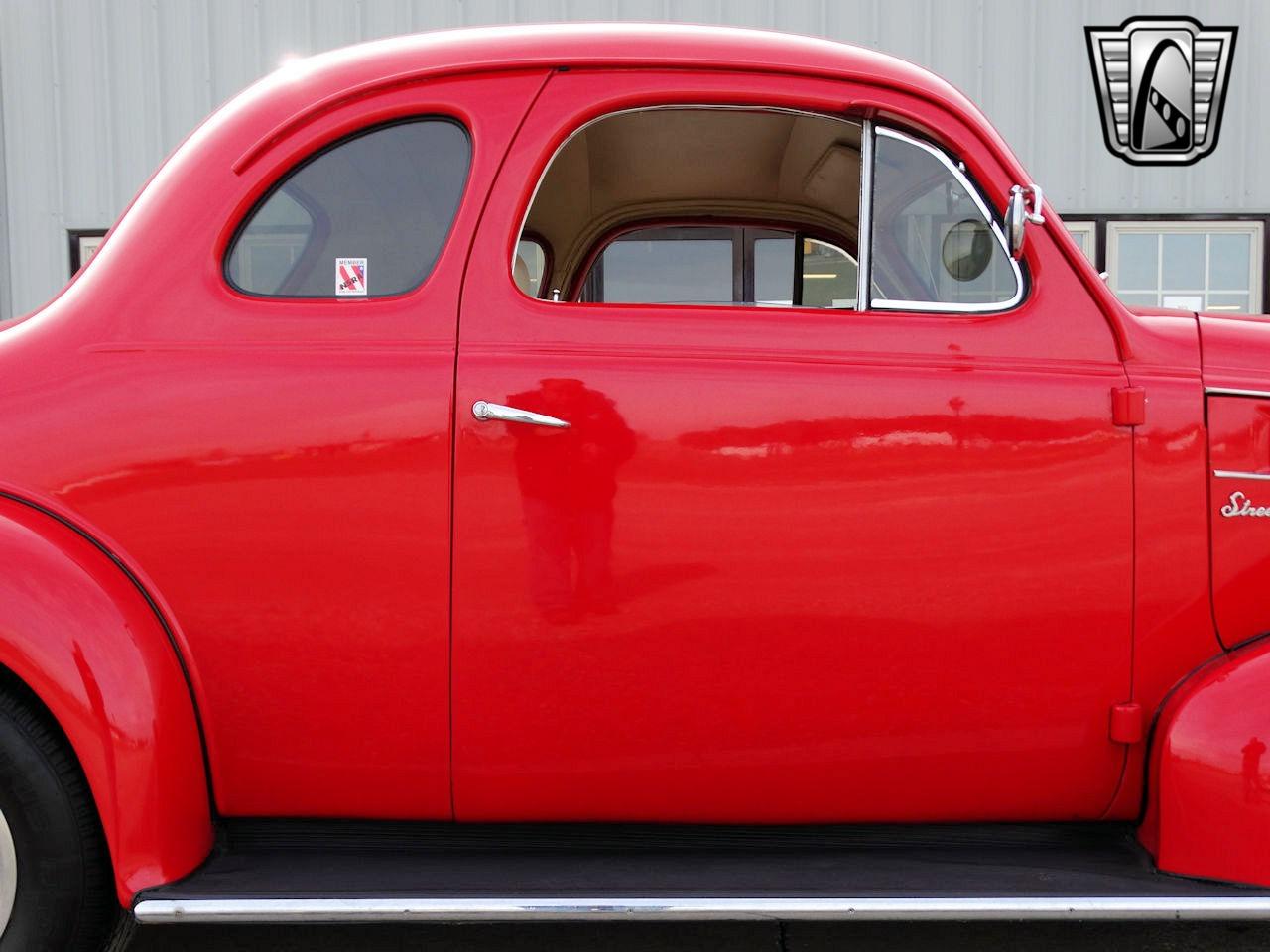 1938 Pontiac Deluxe