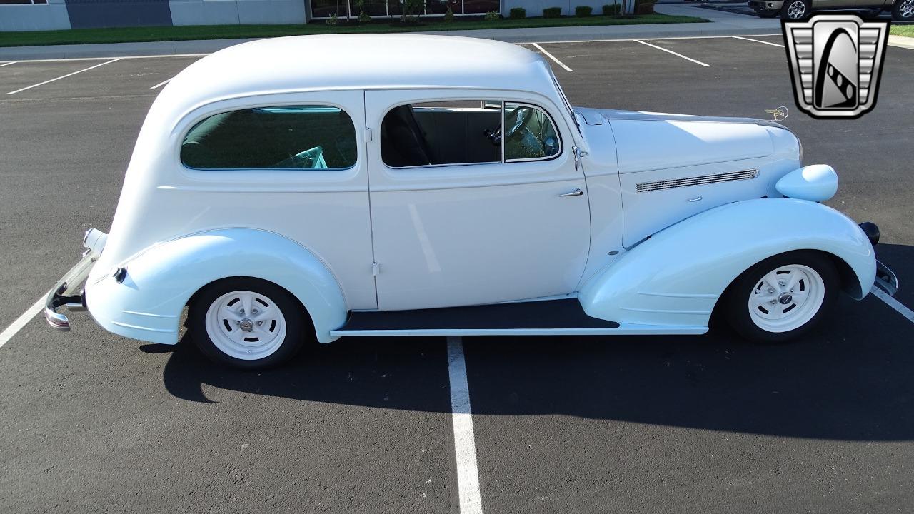 1935 Pontiac Coupe