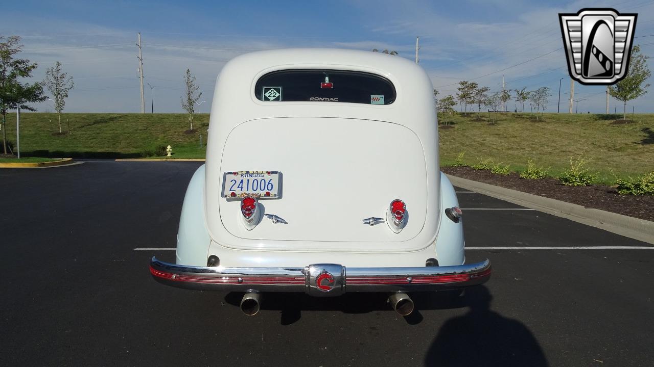 1935 Pontiac Coupe