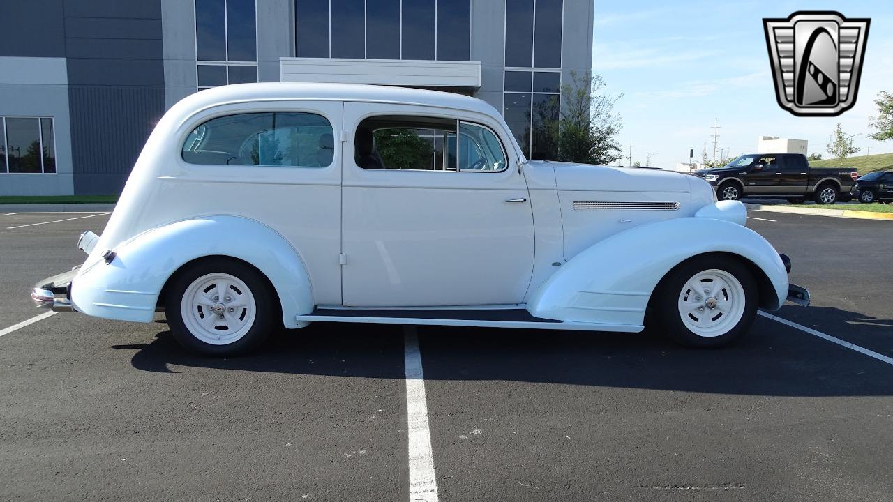 1935 Pontiac Coupe