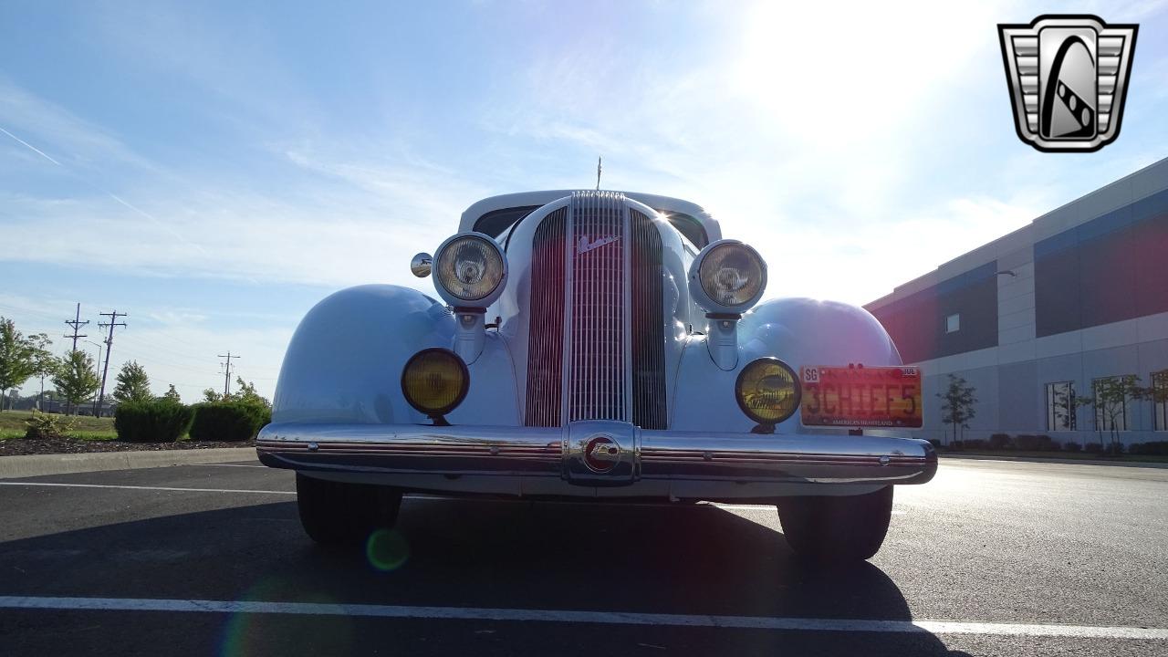 1935 Pontiac Coupe