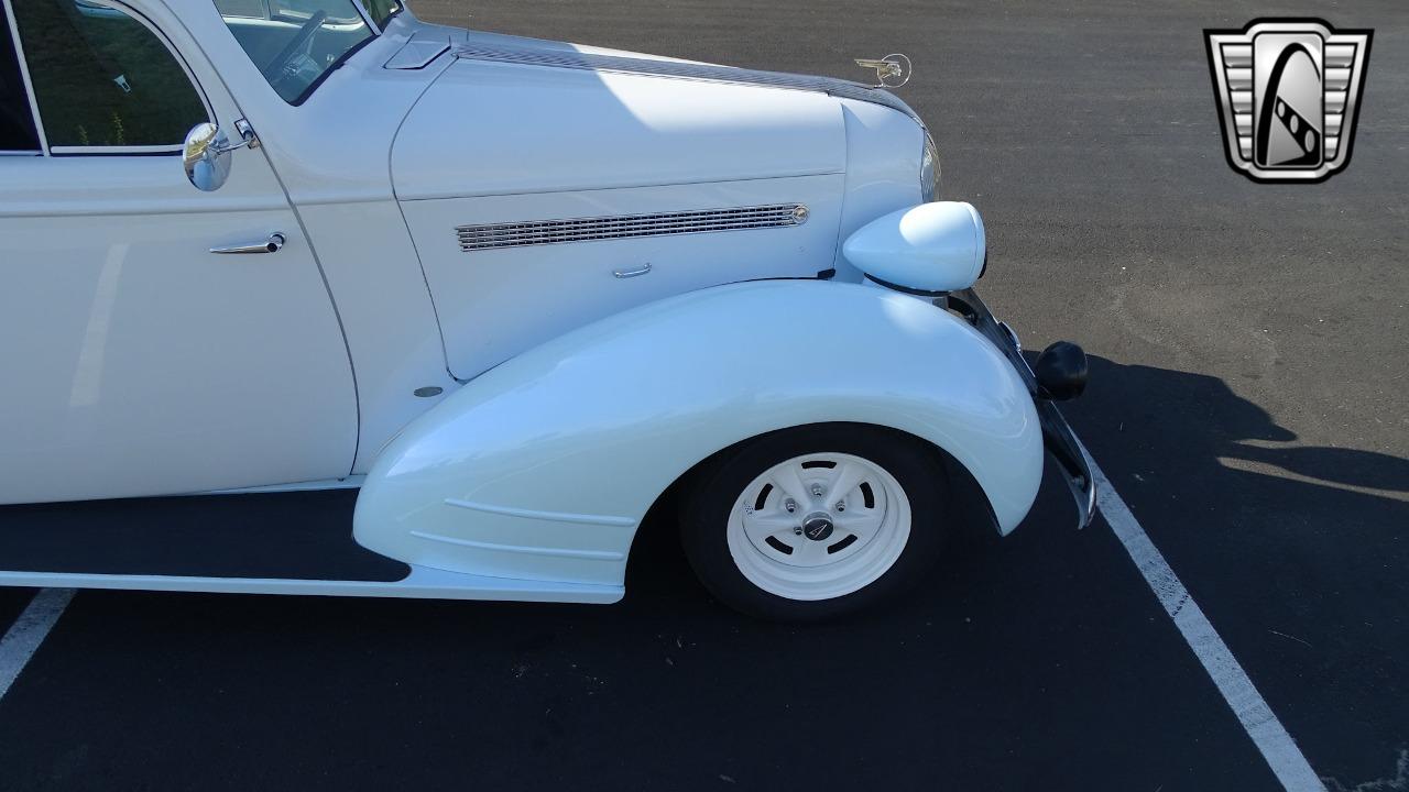 1935 Pontiac Coupe