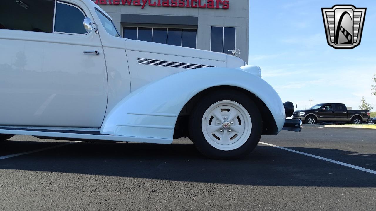 1935 Pontiac Coupe