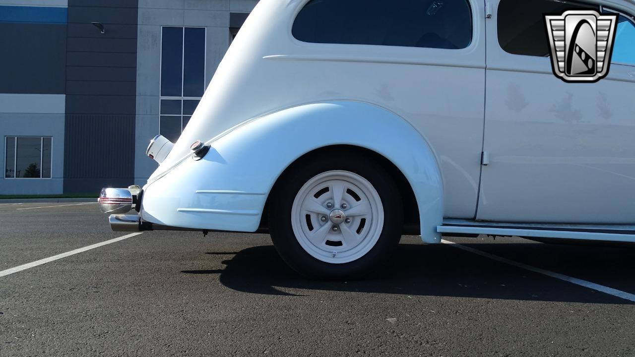 1935 Pontiac Coupe