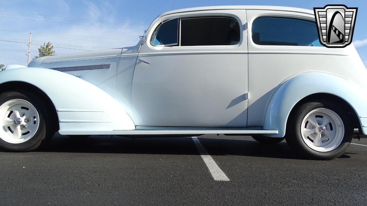 1935 Pontiac Coupe