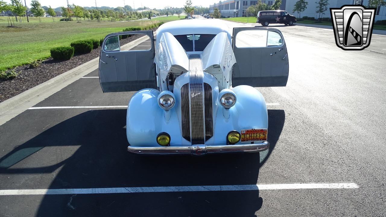 1935 Pontiac Coupe