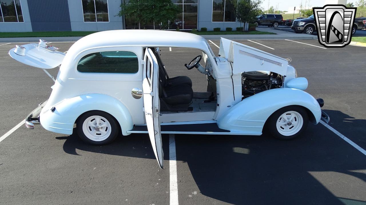 1935 Pontiac Coupe