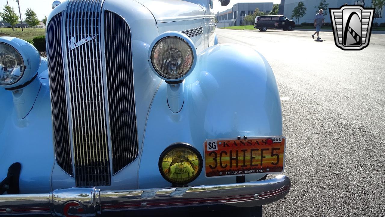 1935 Pontiac Coupe