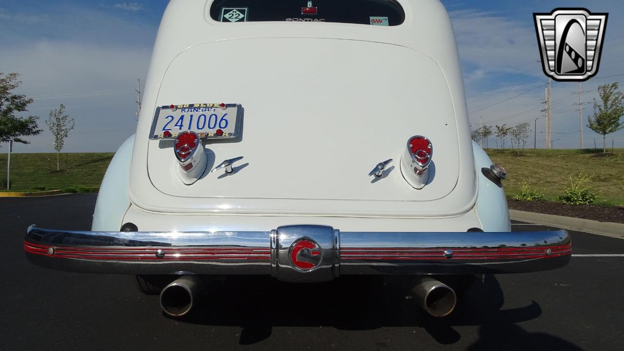 1935 Pontiac Coupe