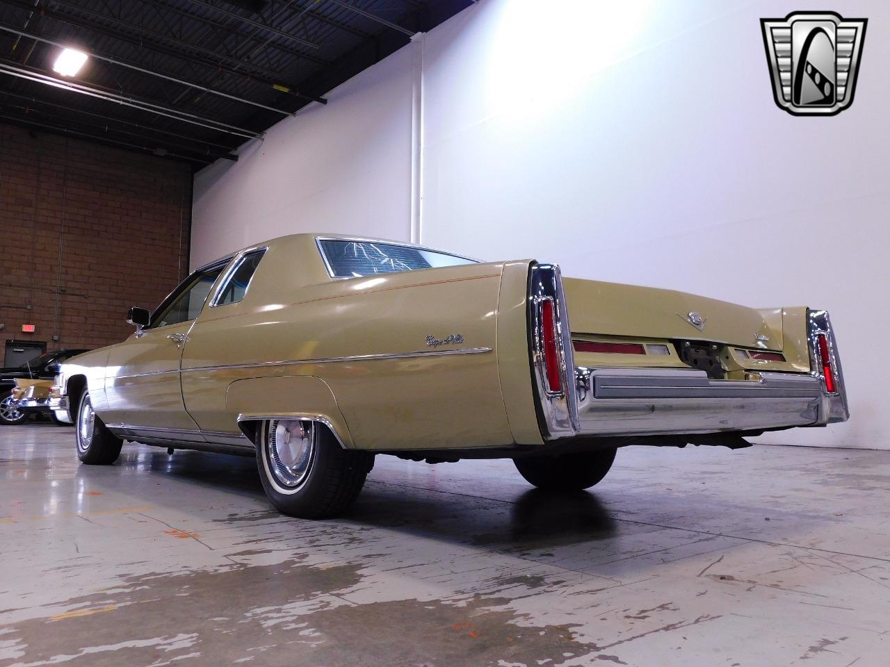 1975 Cadillac Coupe DeVille