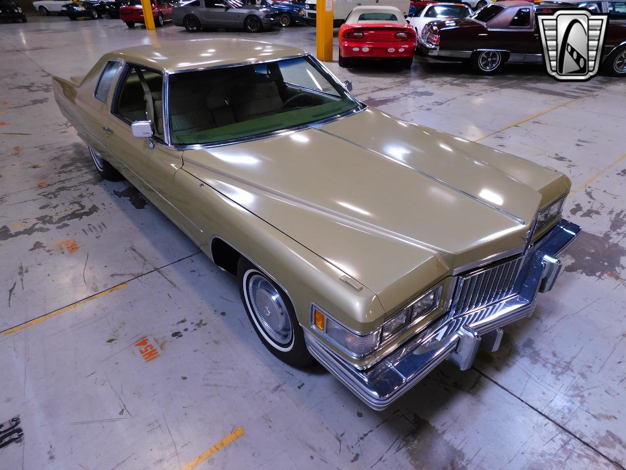 1975 Cadillac Coupe DeVille