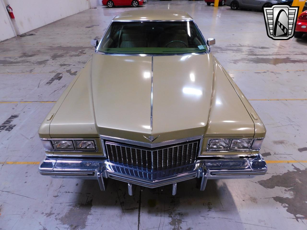 1975 Cadillac Coupe DeVille