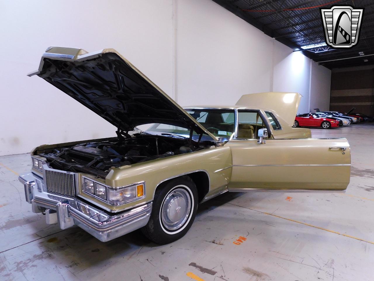 1975 Cadillac Coupe DeVille