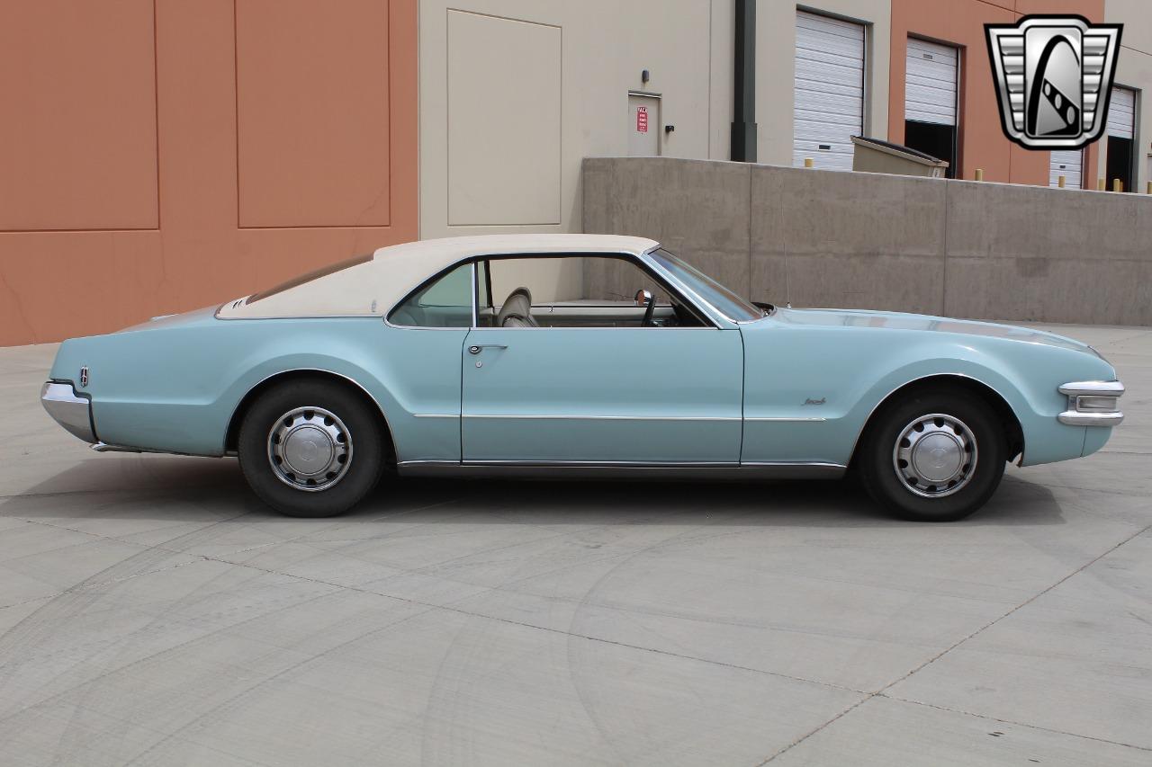 1969 Oldsmobile Toronado