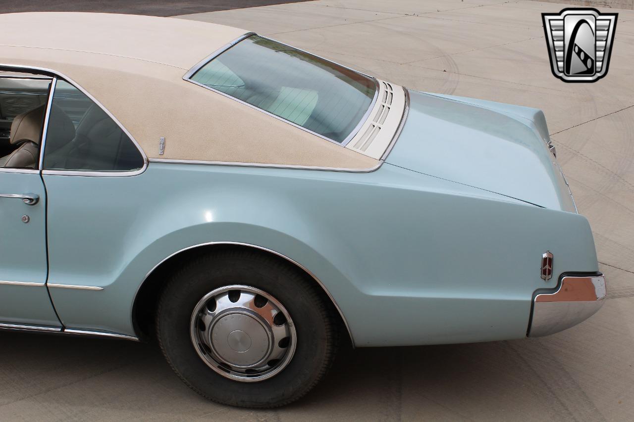 1969 Oldsmobile Toronado