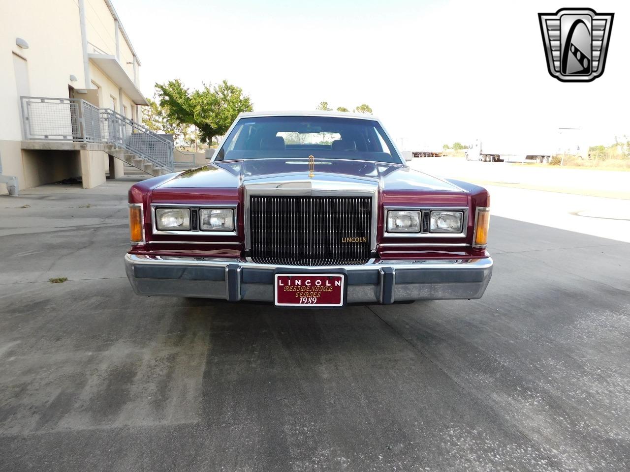 1989 Lincoln Town Car