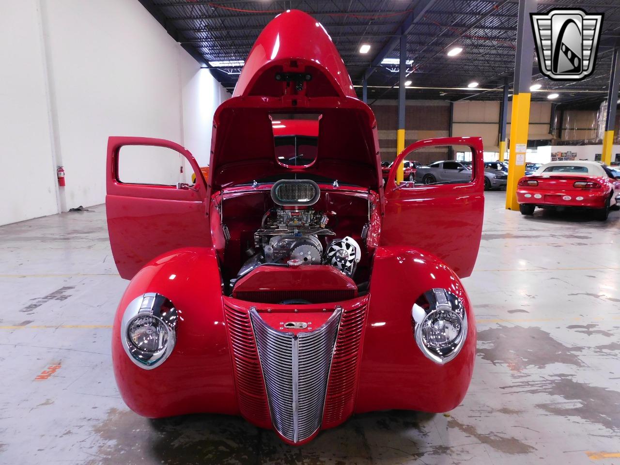 1940 Ford Deluxe