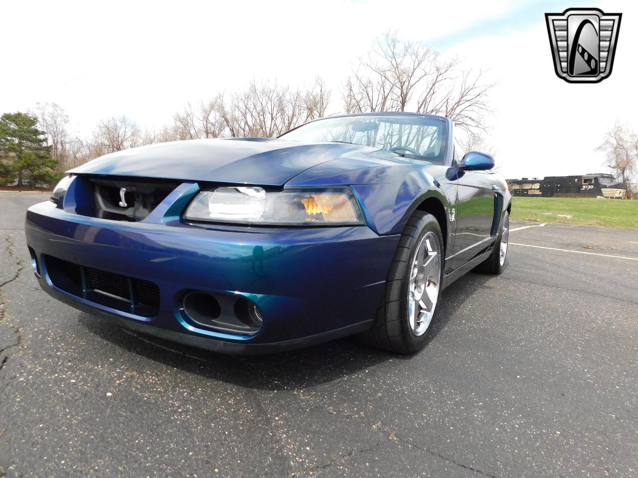 2004 Ford Mustang