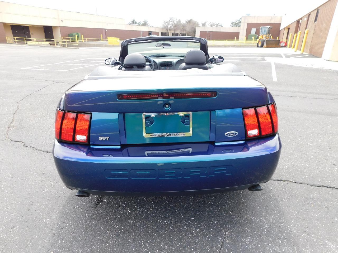 2004 Ford Mustang