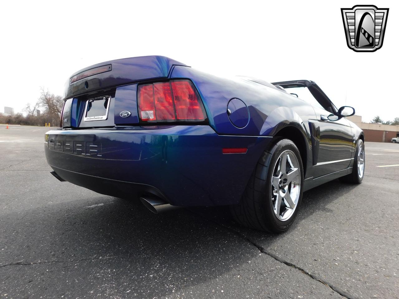 2004 Ford Mustang