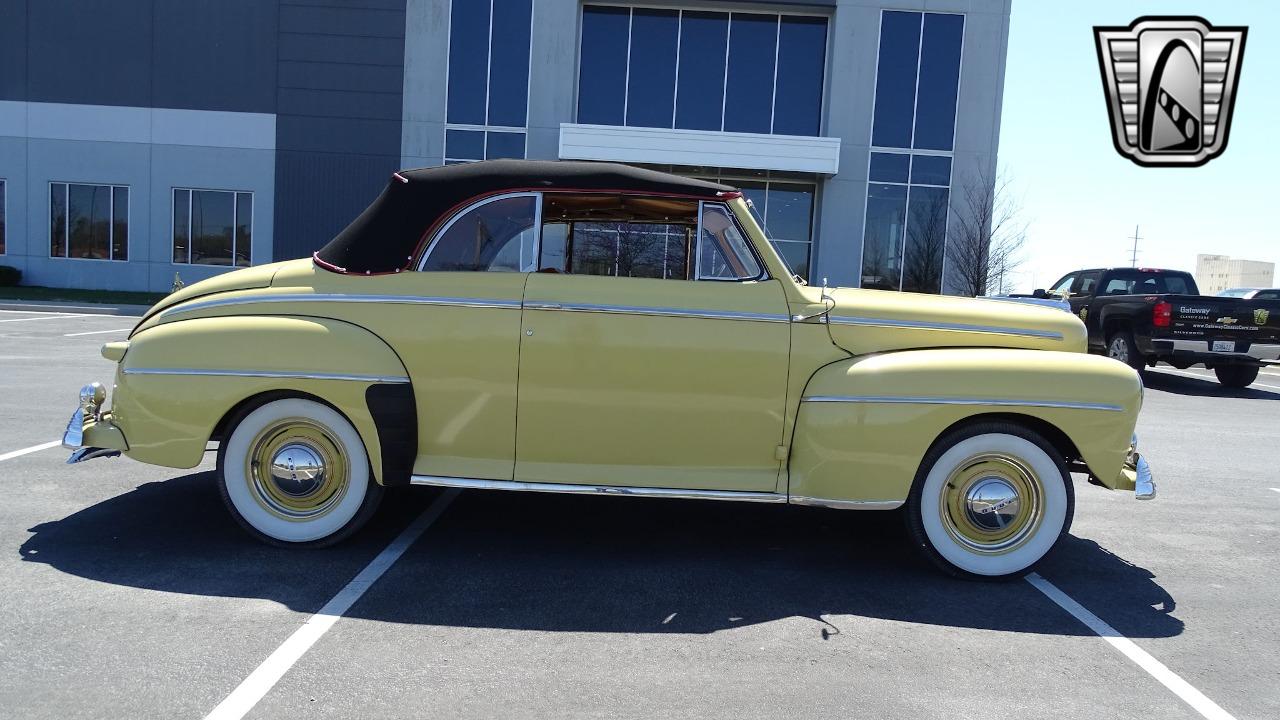 1947 Ford Super Deluxe