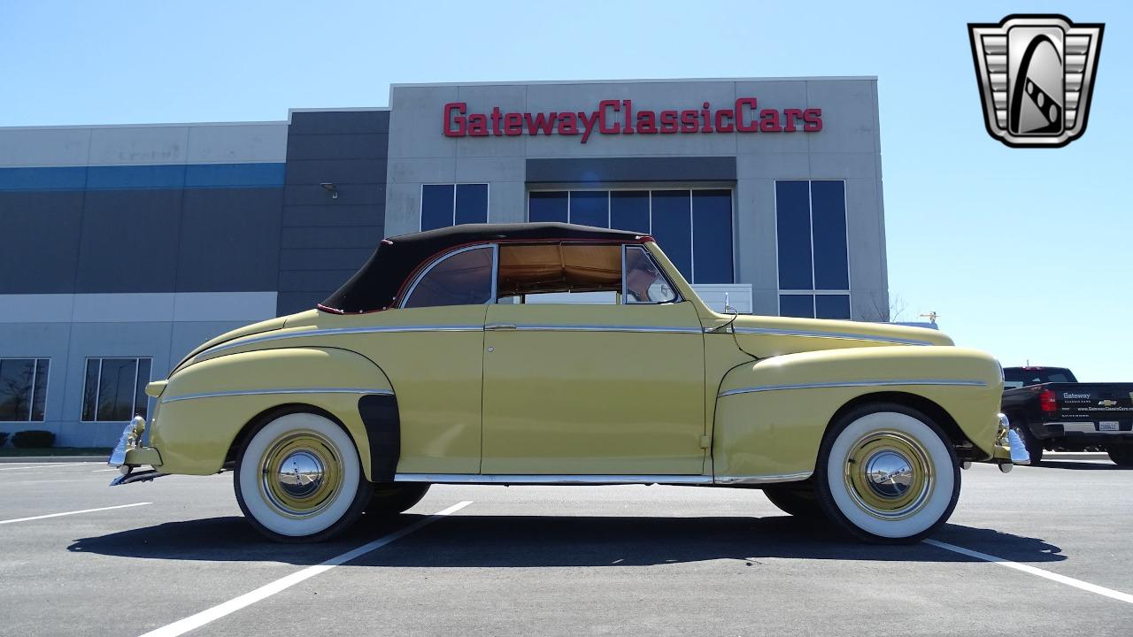 1947 Ford Super Deluxe