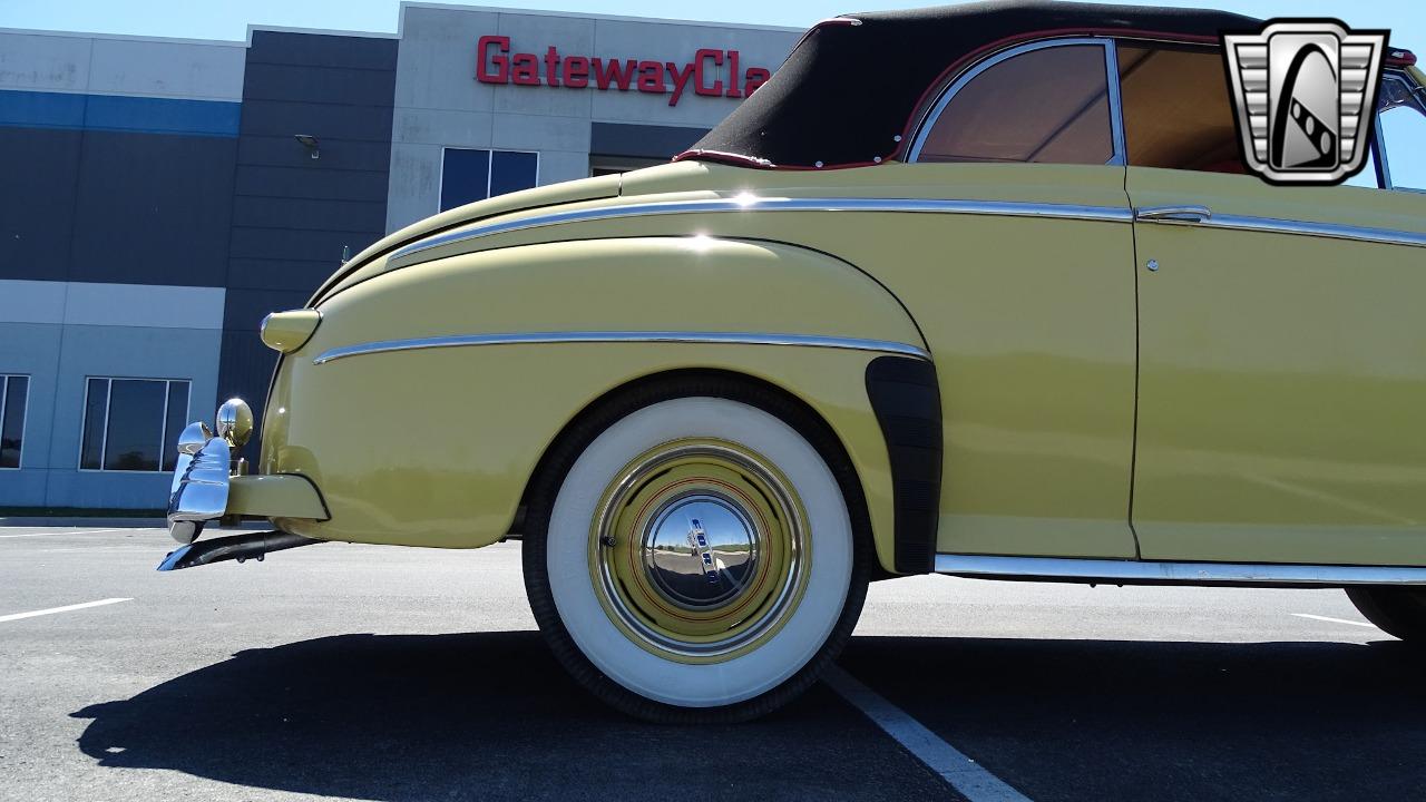 1947 Ford Super Deluxe