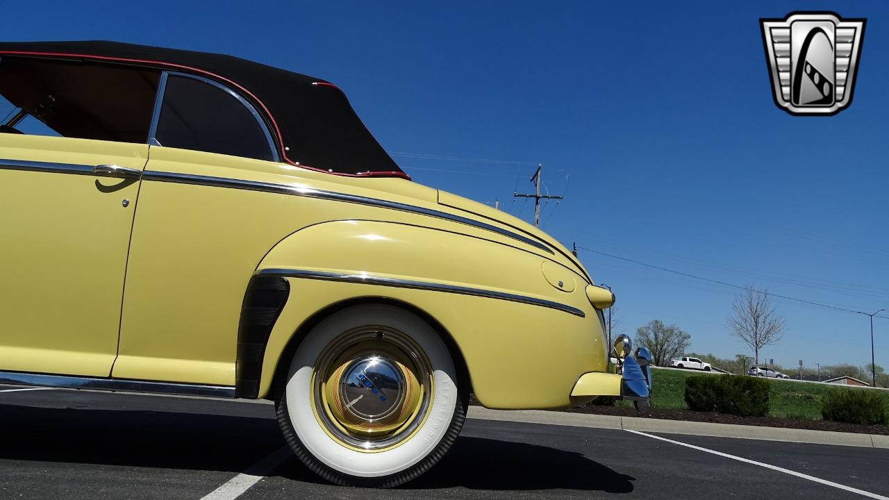 1947 Ford Super Deluxe