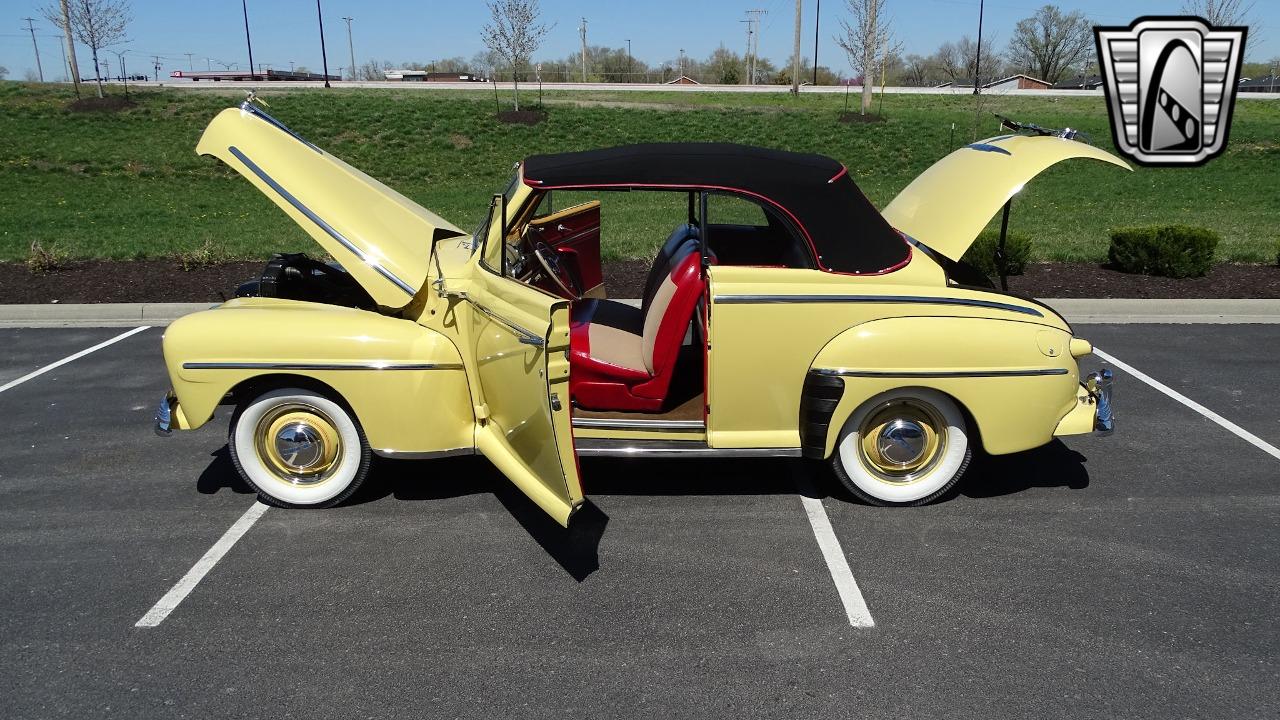 1947 Ford Super Deluxe