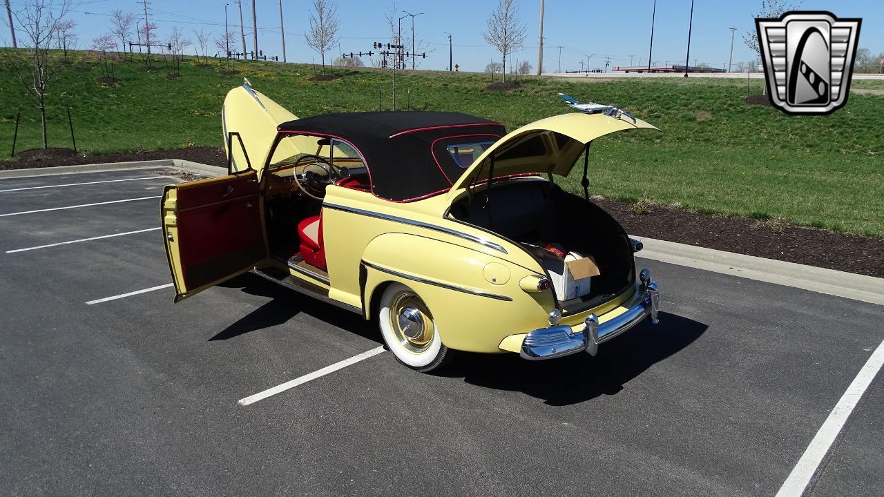 1947 Ford Super Deluxe