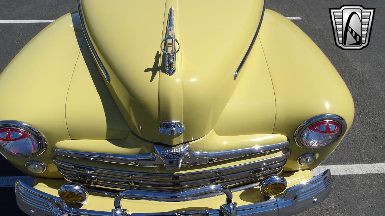 1947 Ford Super Deluxe