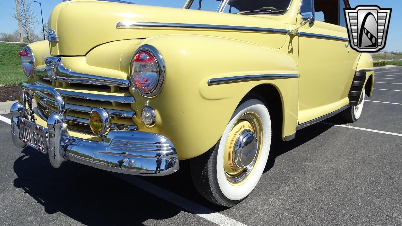 1947 Ford Super Deluxe