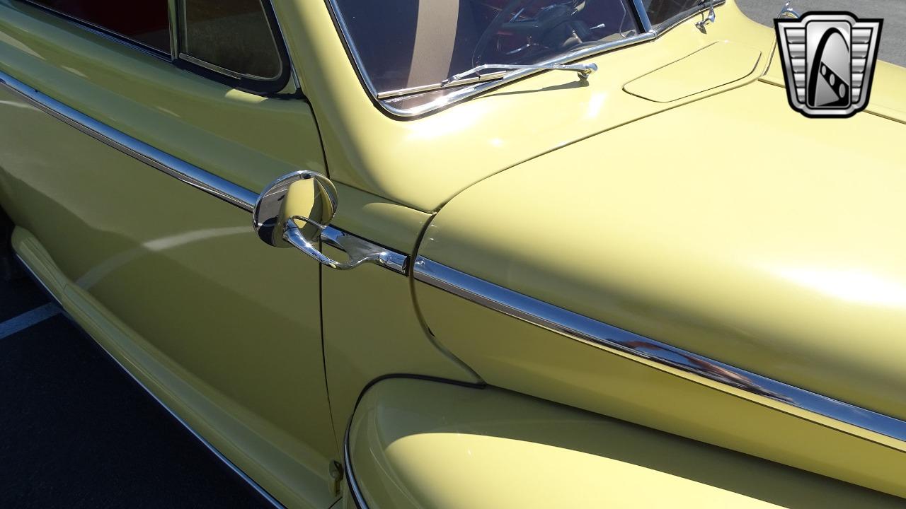 1947 Ford Super Deluxe