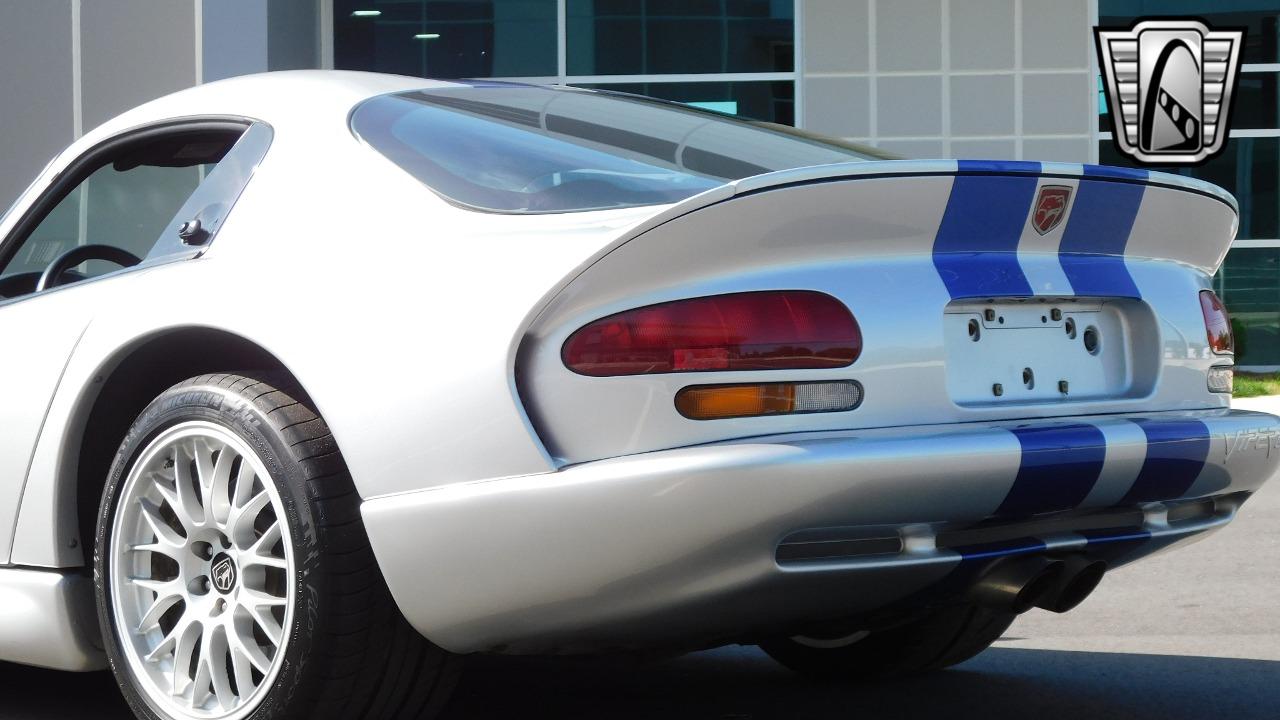 1999 Dodge Viper