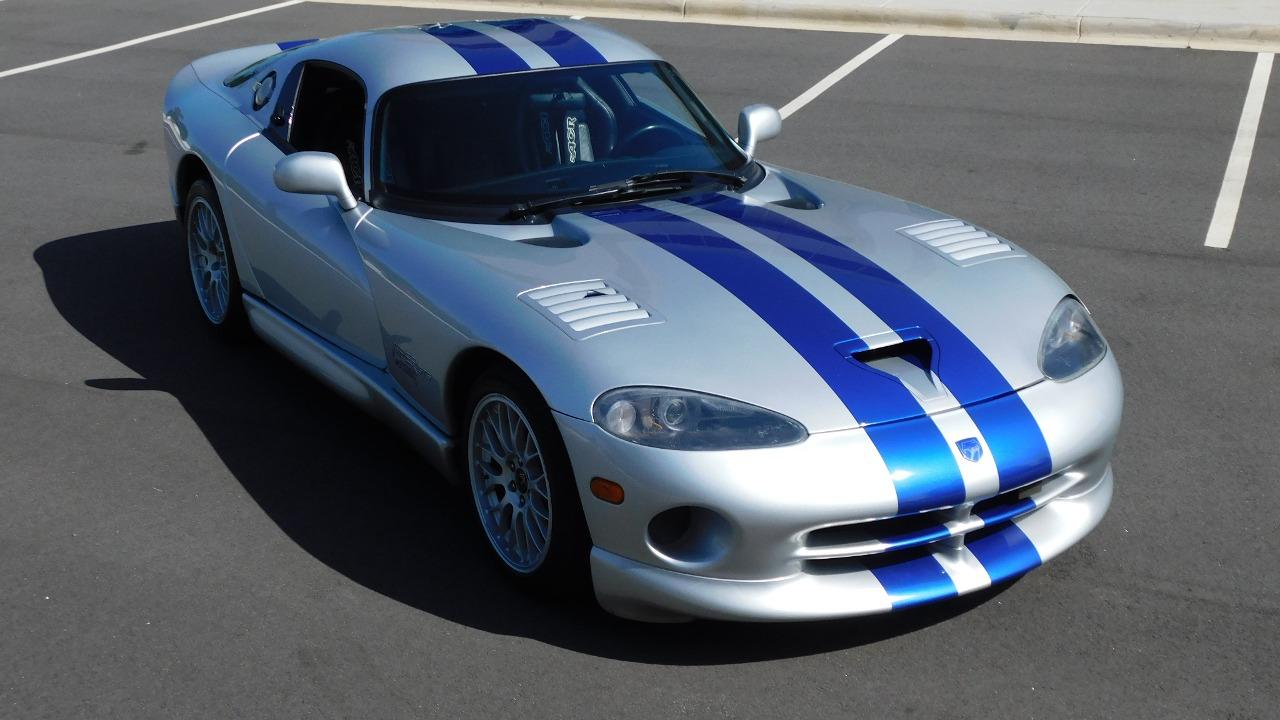 1999 Dodge Viper