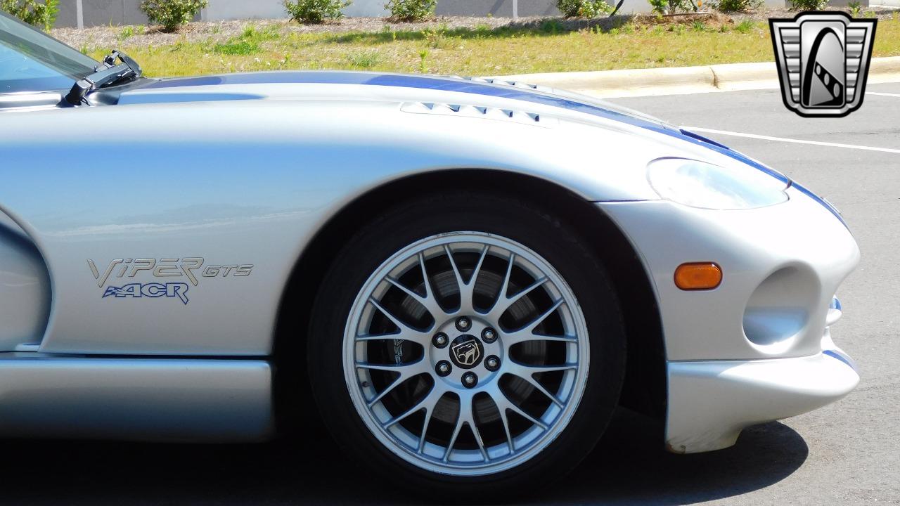 1999 Dodge Viper