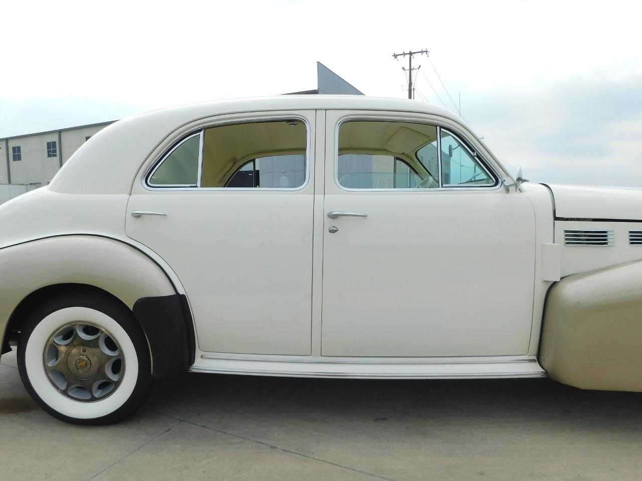 1940 Cadillac Series 62