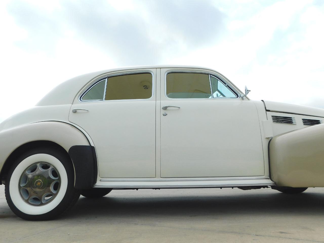 1940 Cadillac Series 62