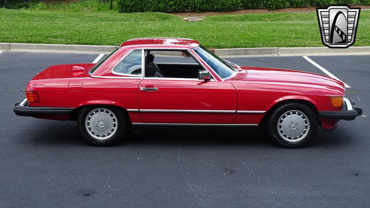 1987 Mercedes - Benz 560SL