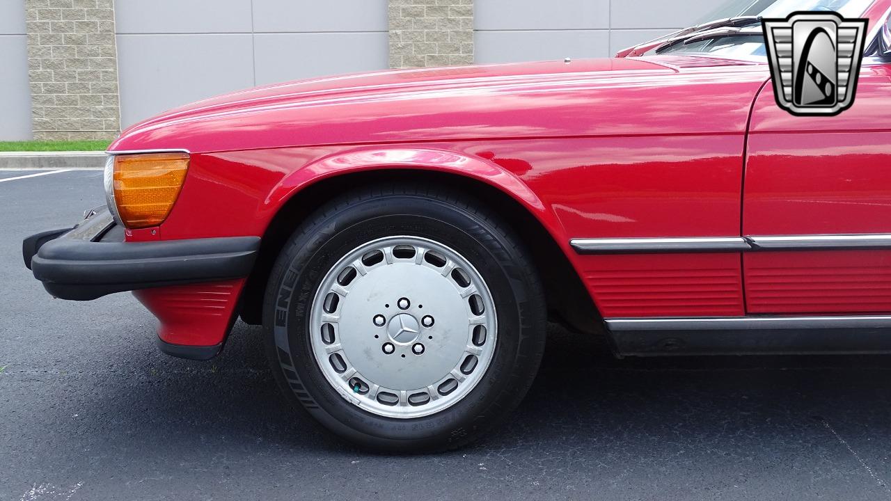 1987 Mercedes - Benz 560SL