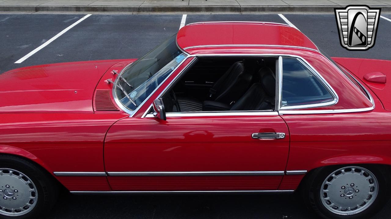 1987 Mercedes - Benz 560SL