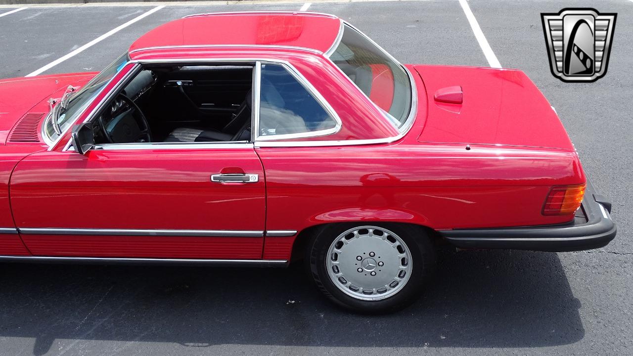 1987 Mercedes - Benz 560SL