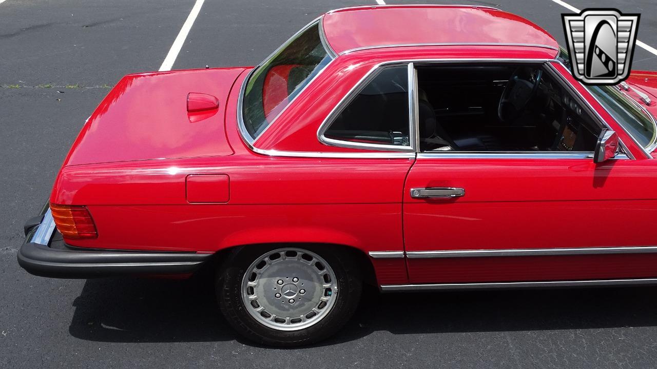 1987 Mercedes - Benz 560SL