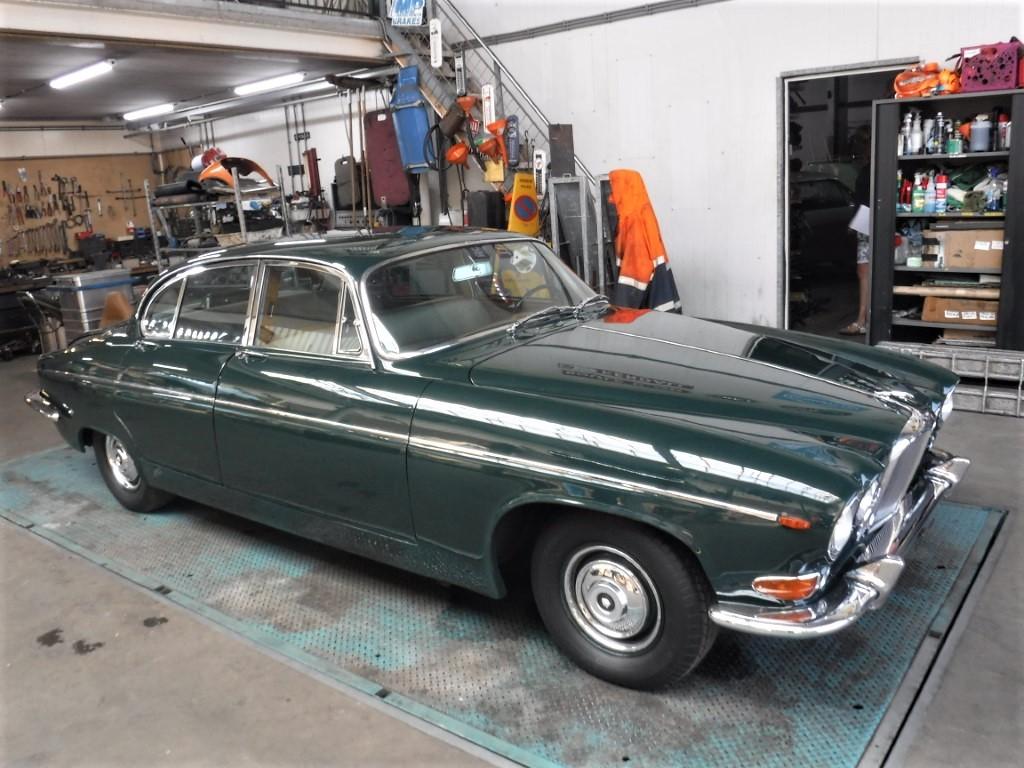 1968 Jaguar 420G Saloon no. 7776