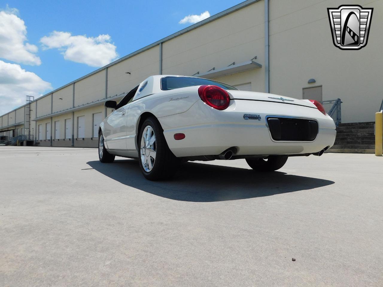 2002 Ford Thunderbird