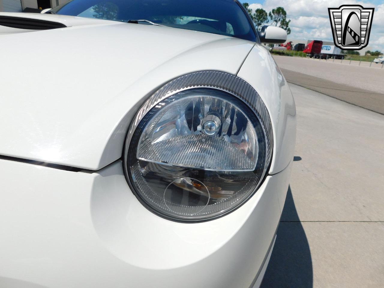 2002 Ford Thunderbird