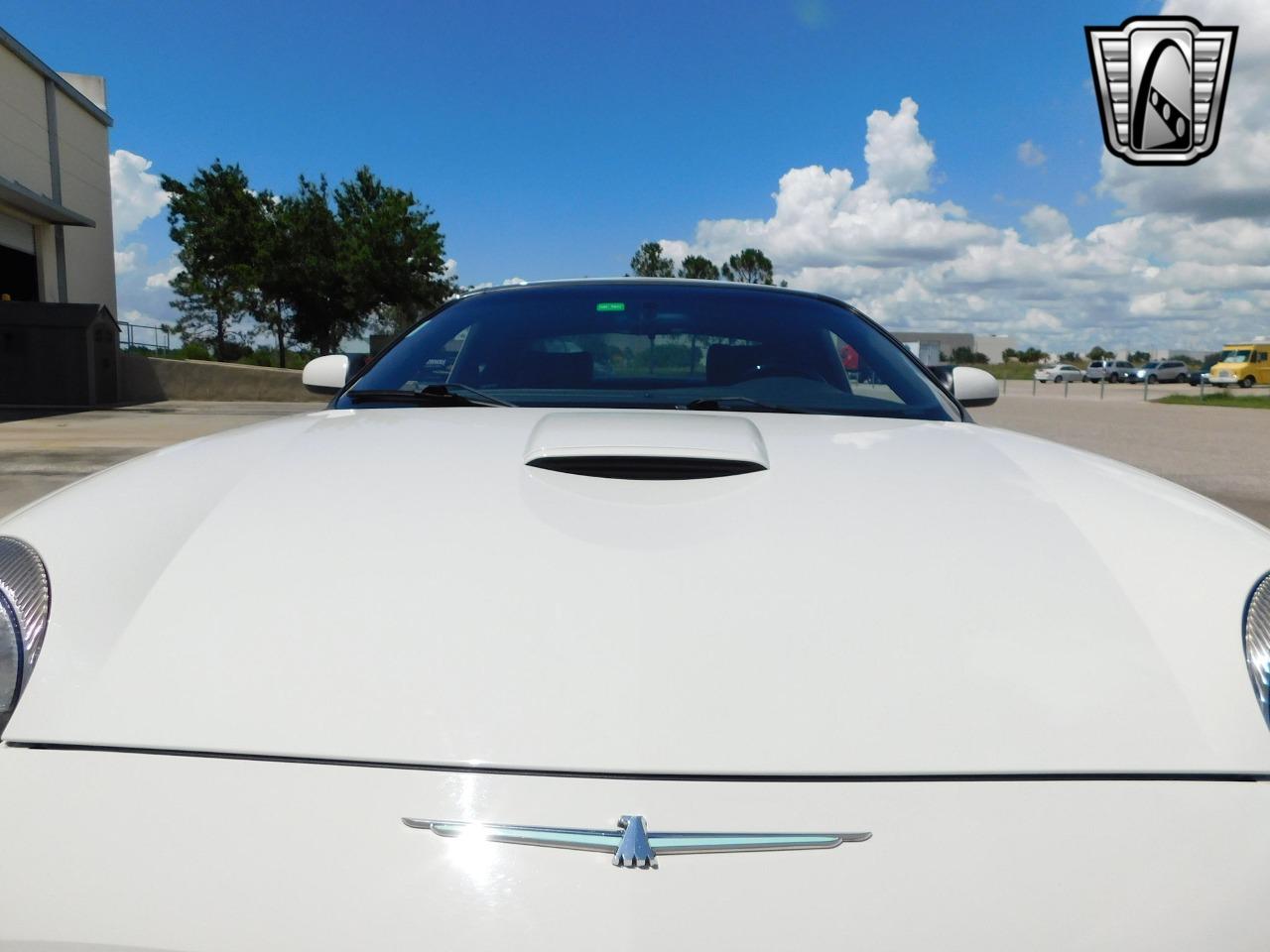 2002 Ford Thunderbird