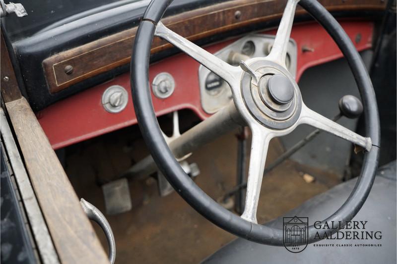 1928 LaSalle Convertible Project car